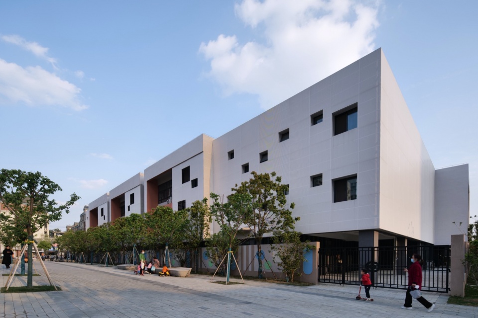 design of songlin road kindergarten furong medical center and supporting projects by szad