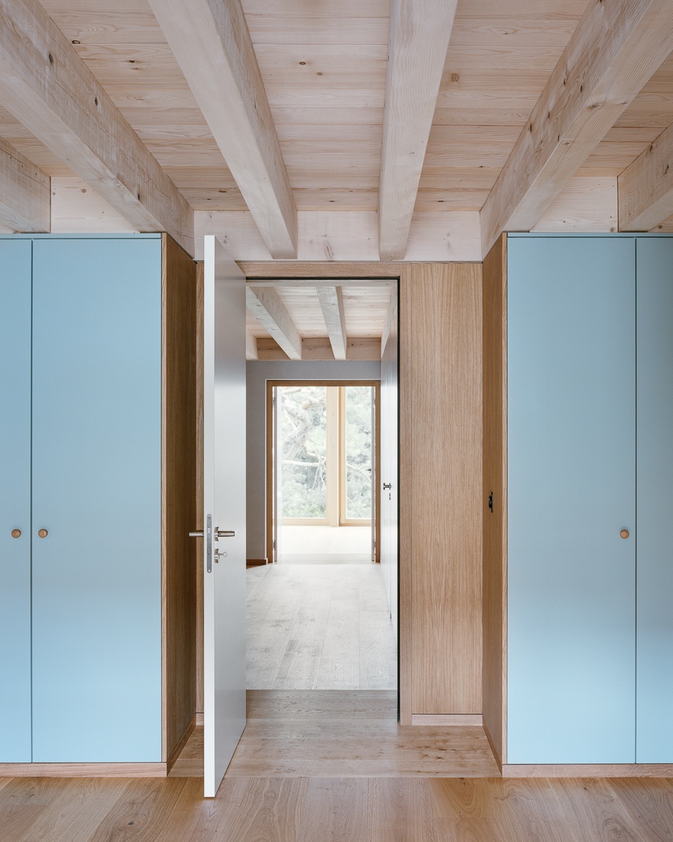 house in la capite vesenaz by lacroix chessex