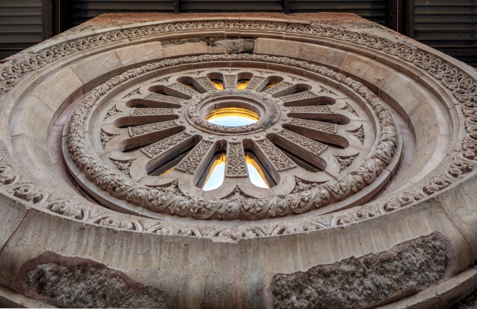 monroe street abbey by jones studio
