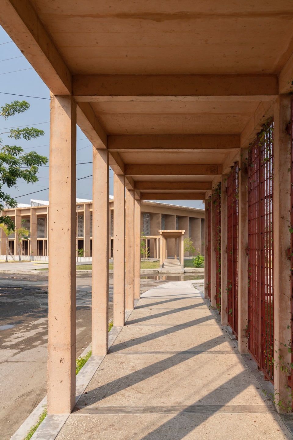 polideportivo de alto rendimiento estadio manuel vargas iziquierdo by cca