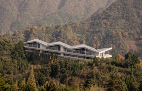 漂浮酒店，浙江安吉 / MORE Architecture