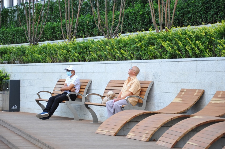 beijing liangma river waterfront landscape corridor by aecom