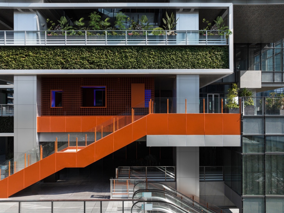 T33 Full Time Center China by Aedas