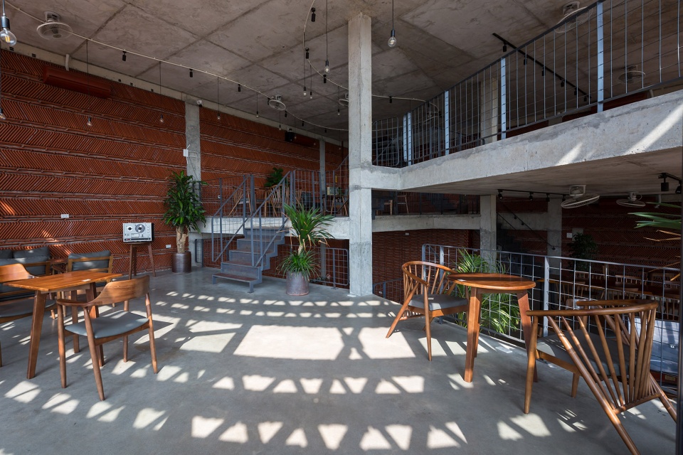ngoi space by hp architects