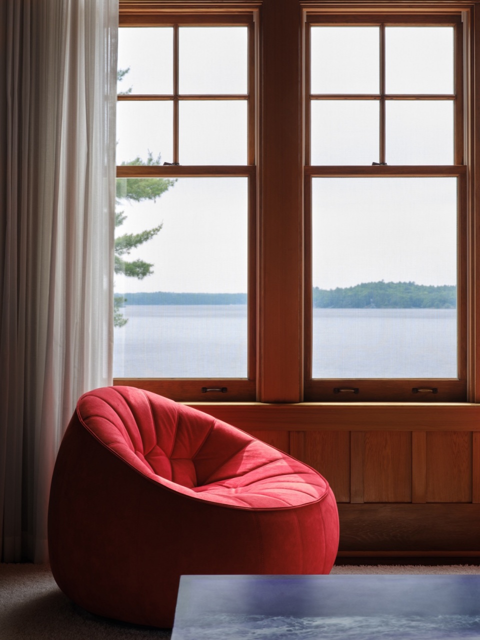 muskoka cottage by reigo bauer
