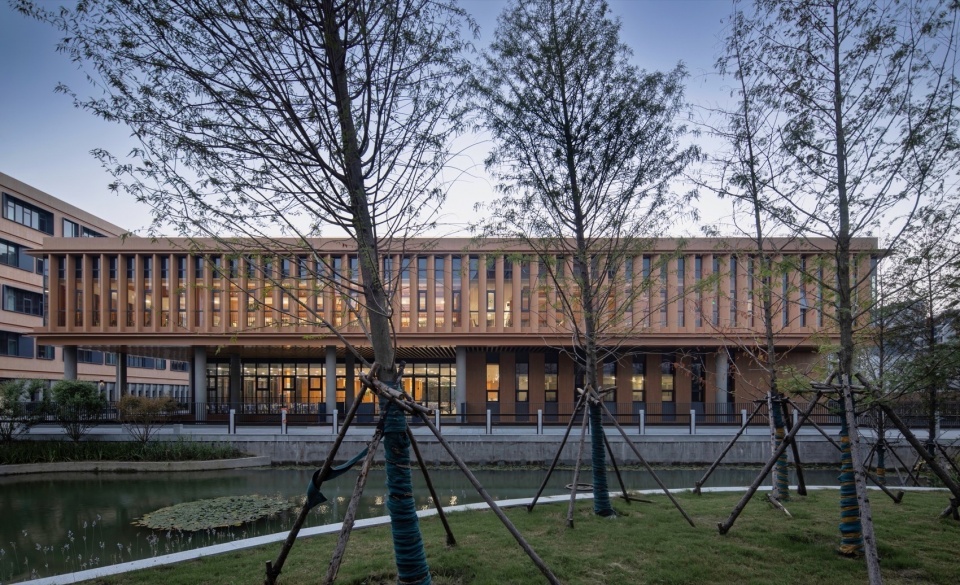 jiangsu meicun high school aviation branch by scad