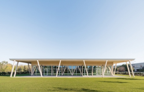 帕尔马综合教育中心，意大利 / Enrico Molteni Architecture