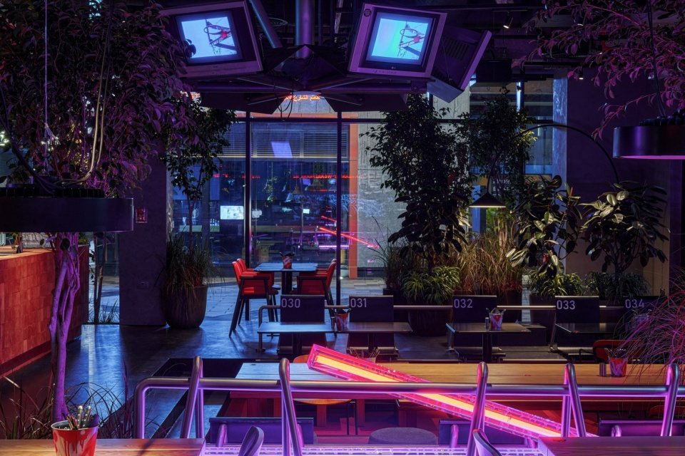 frank restaurant by da bureau