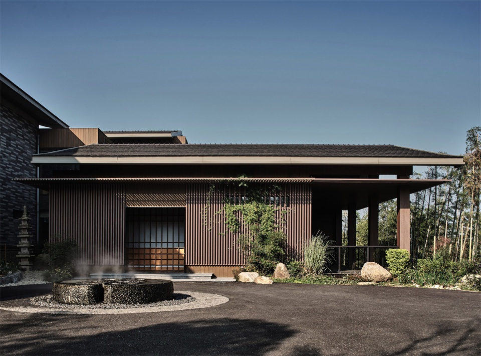 nanjing manor resort by yuqiang partners