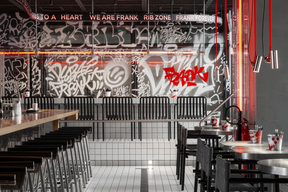 frank restaurant by da bureau
