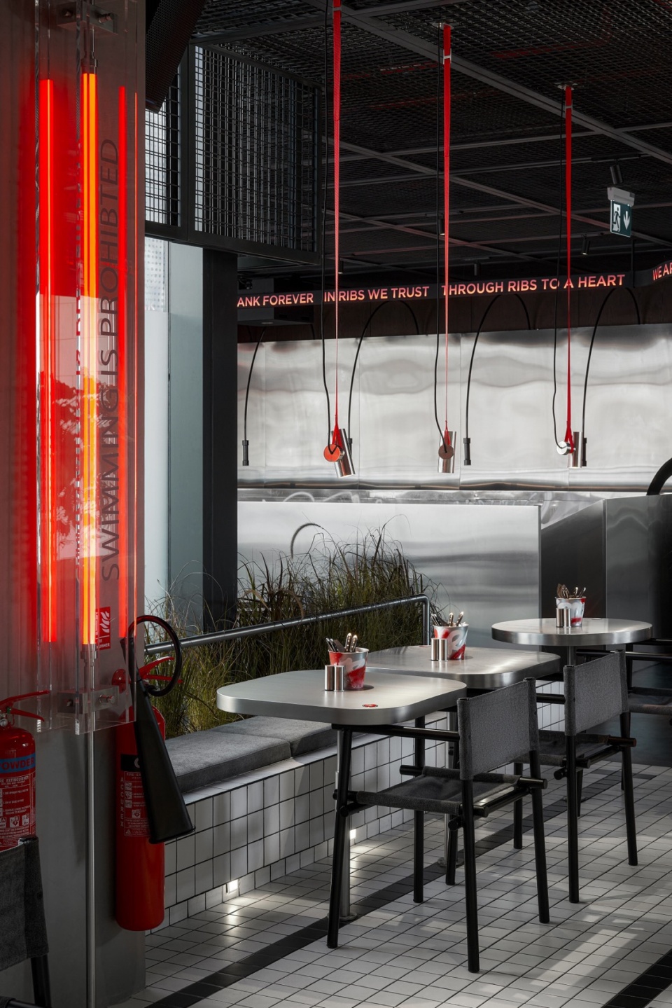 frank restaurant by da bureau