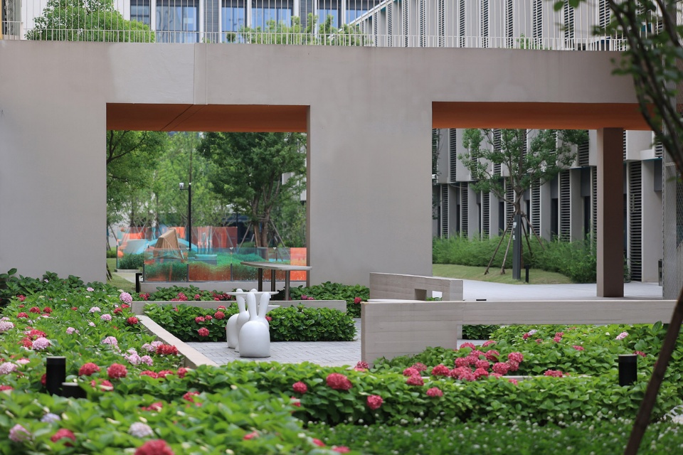 suzhou mountain bilingual school landscape by open zscape