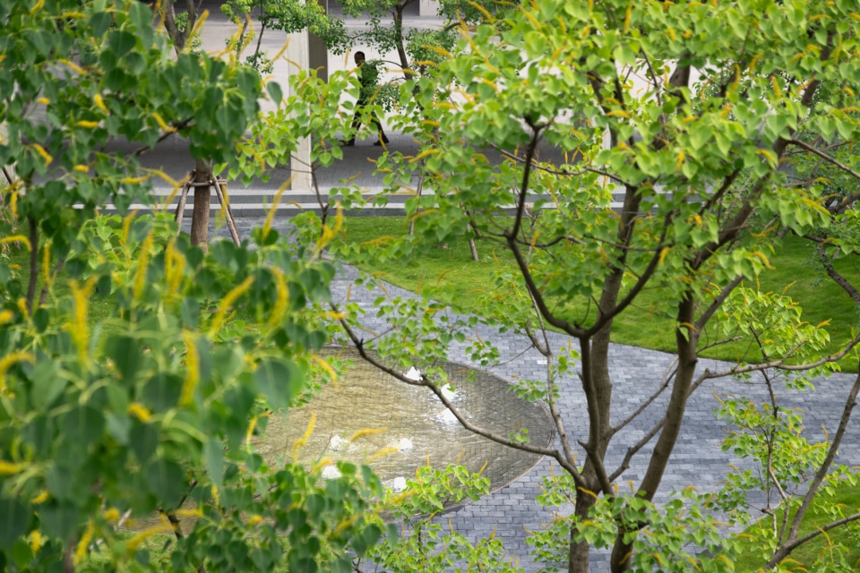 suzhou mountain bilingual school landscape by open zscape
