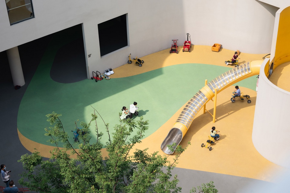 suzhou mountain bilingual school landscape by open zscape