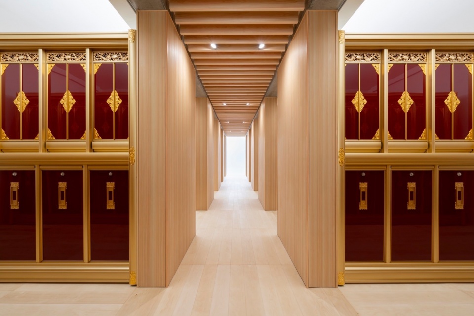 Ossuary Hall with a Hotel Ambience teamSTA