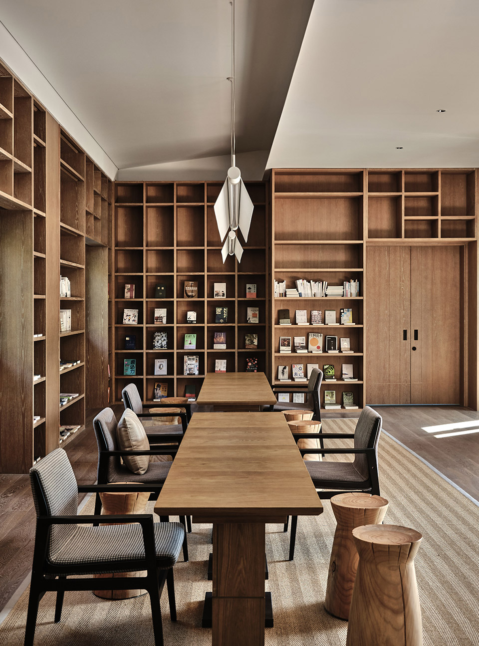 nanjing manor resort by yuqiang partners