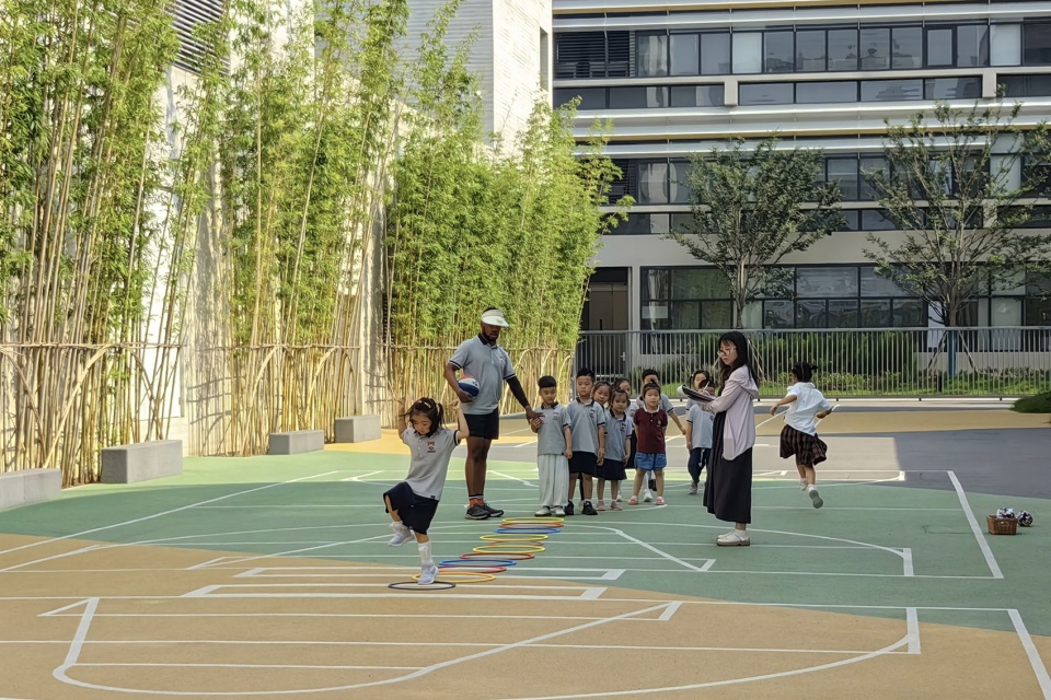 suzhou mountain bilingual school landscape by open zscape