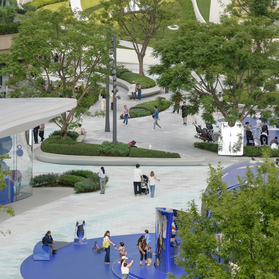 chengdu mixc public plaza renovation by flo