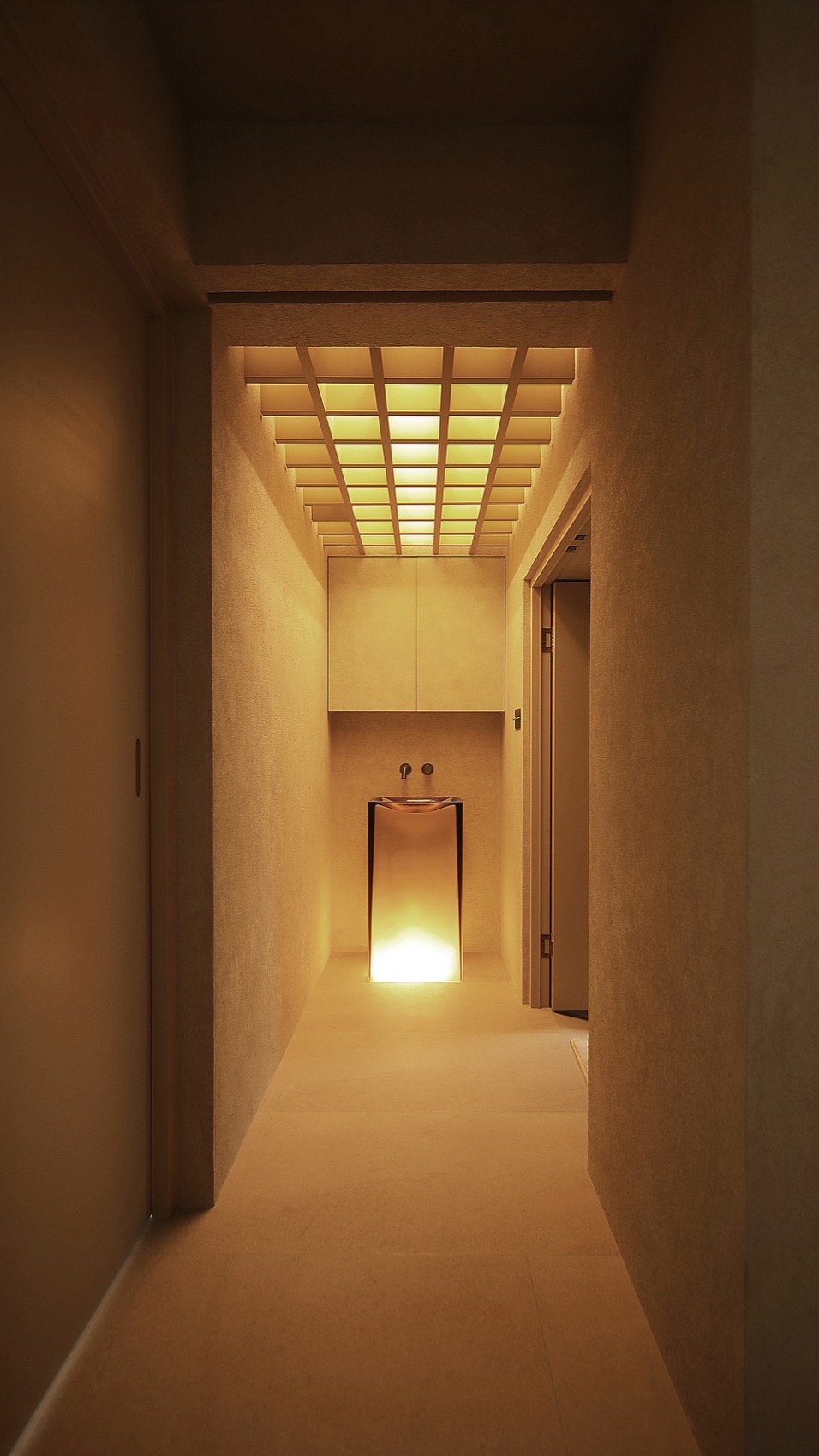 自然的灯光Natural lighting the rustic house by atelier habitant
