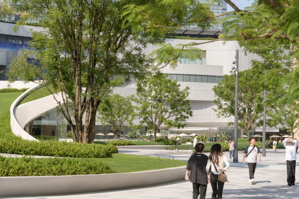 chengdu mixc public plaza renovation by flo