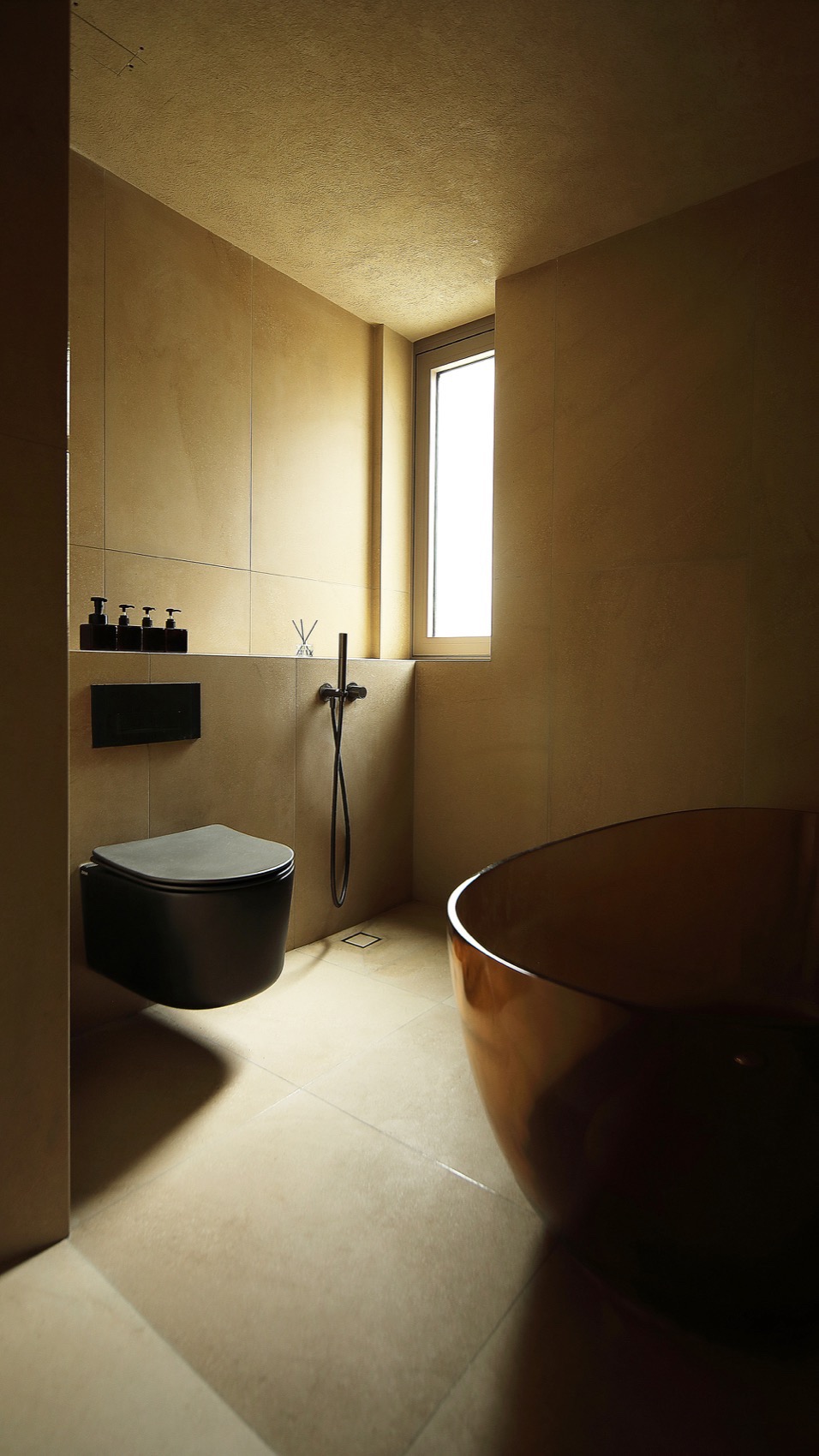 盥洗室Bathroom the rustic house by atelier habitant