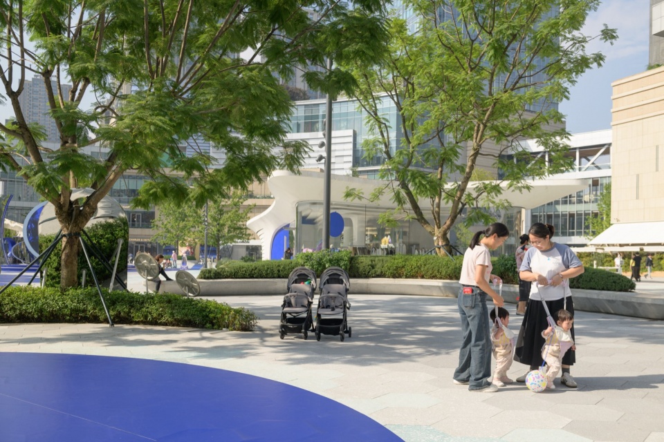 chengdu mixc public plaza renovation by flo