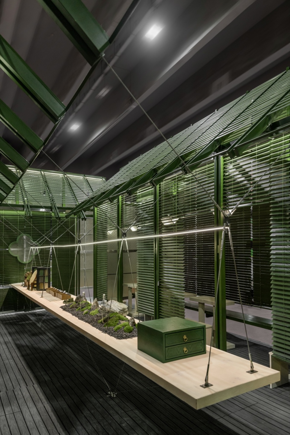 .悬浮长桌©曾喆 charlies tea 2024 new concept store design