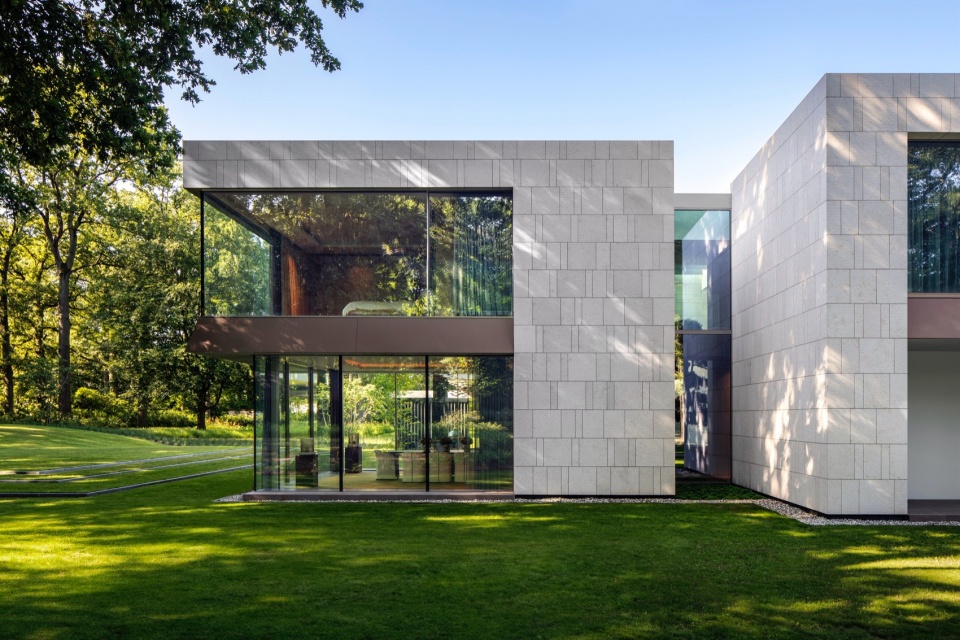 SAOTA BE FlandersHouse EXT 005 004 AL HR