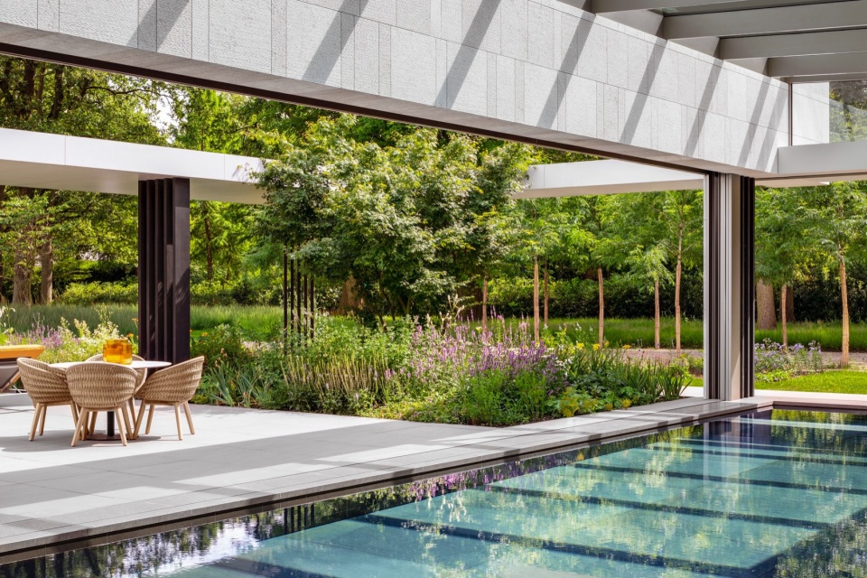 SAOTA BE FlandersHouse EXT 006 004 AL HR