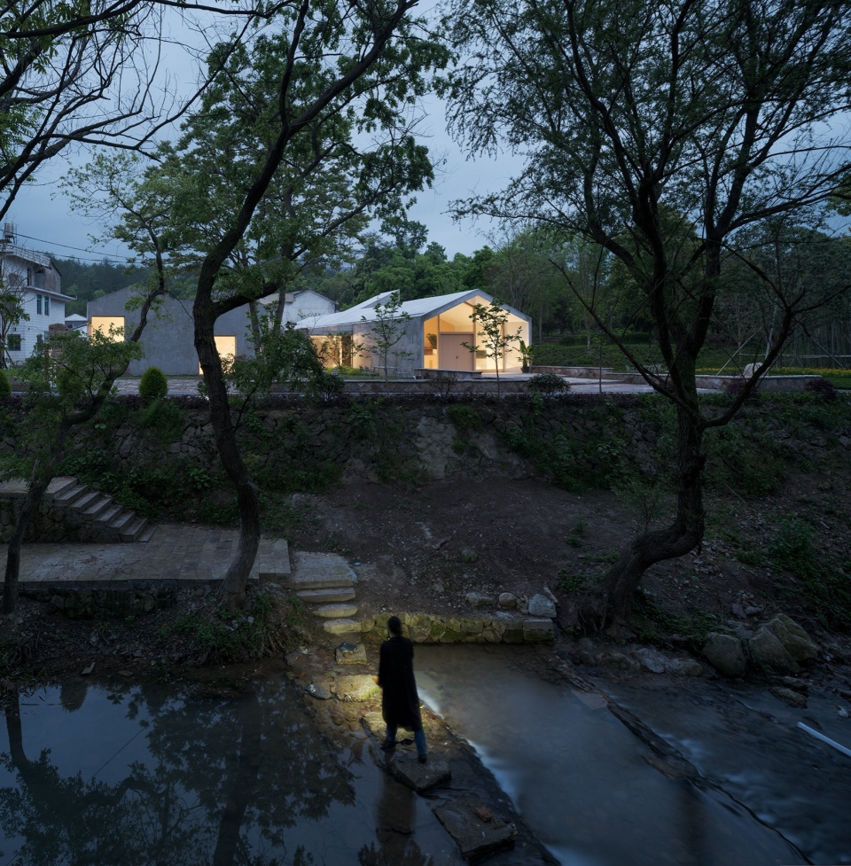Villagers Home in Wanghu Village by UAD