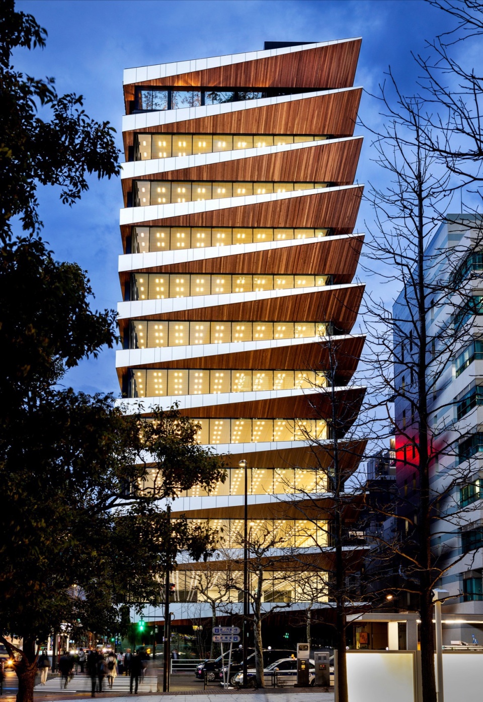ginsen nishi shimbashi building by nikken sekkei ltd