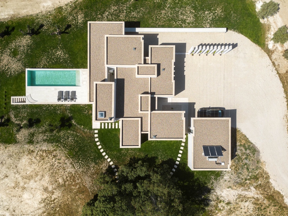 house in romeira by dp arquitectos
