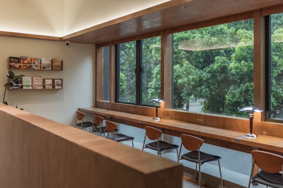 lotta anju bowen store by ruhaus studio