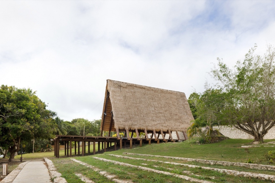 Balneario Bacalar by Colectivo C733