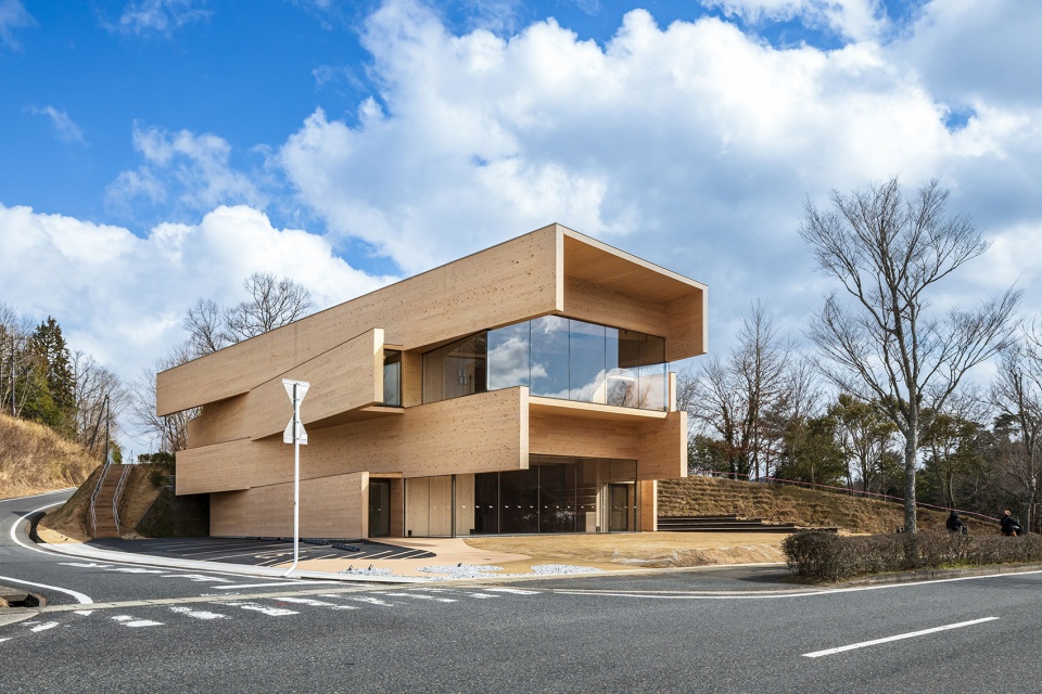 kibi kogen n square by kengo kuma