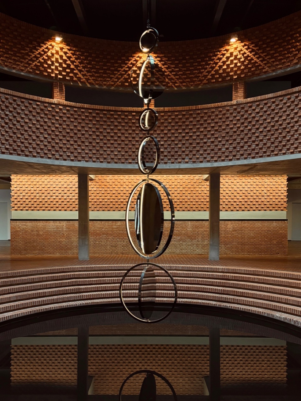 red brick art museum by dong yugan