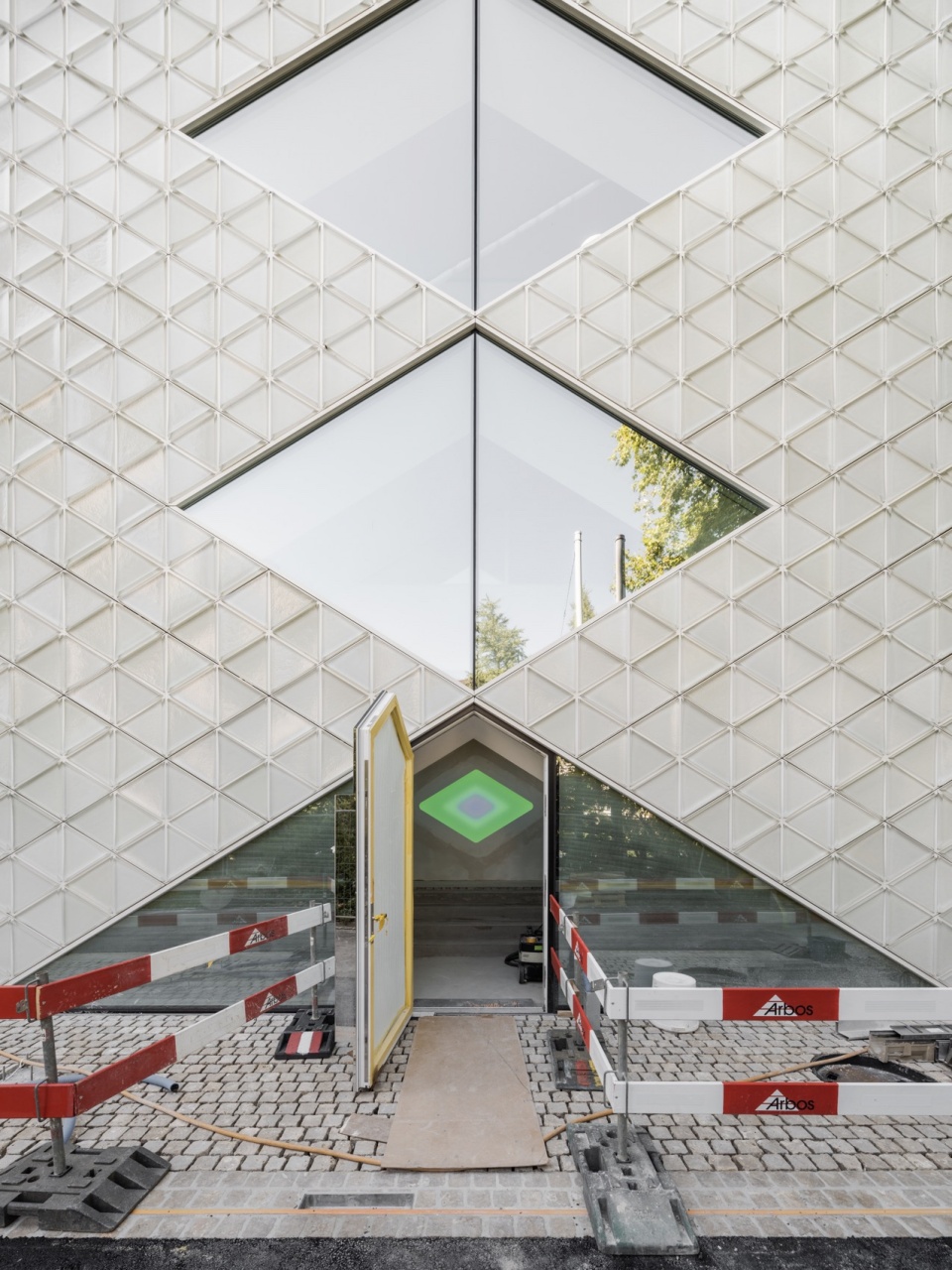 helvetia campus basel by herzog de meuron