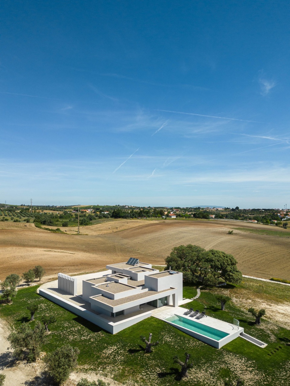 house in romeira by dp arquitectos