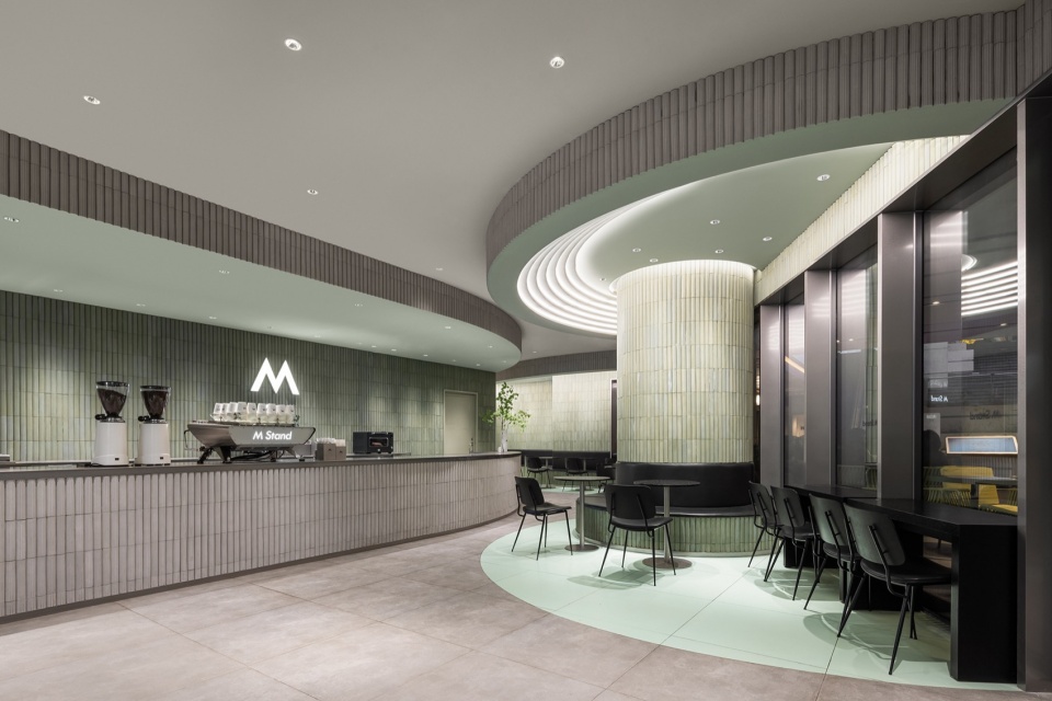 M Stand上海苏河湾万象天地店 另外建筑