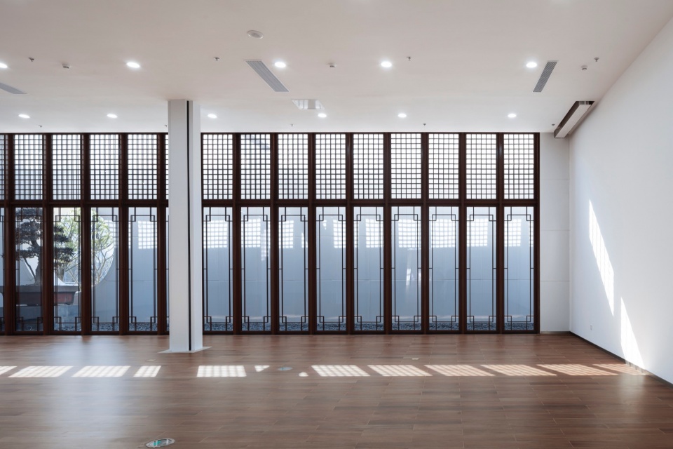 exhibition center of suzhou life and 9 town design studio for urban architecture health town by