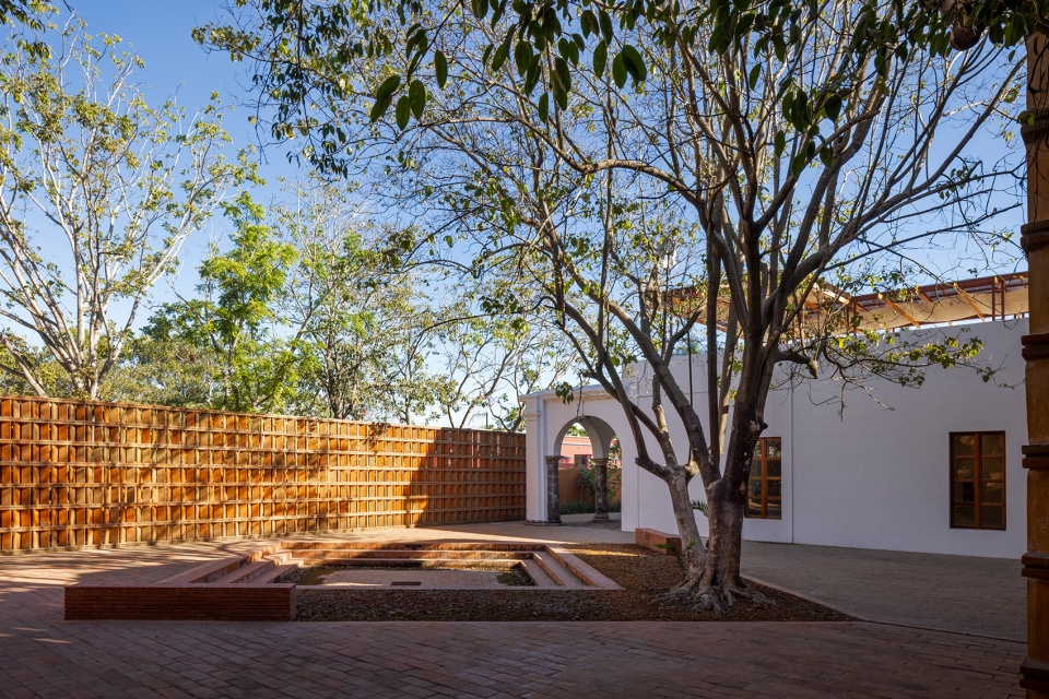 ex aduana san blas cultural center by colectivo c733