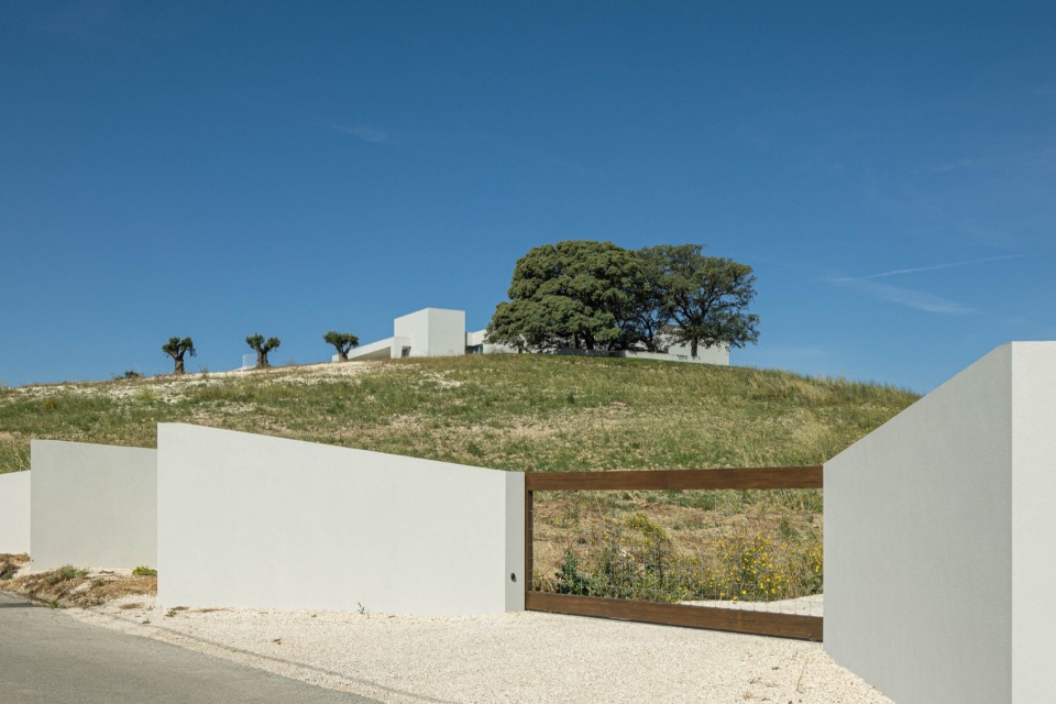 house in romeira by dp arquitectos