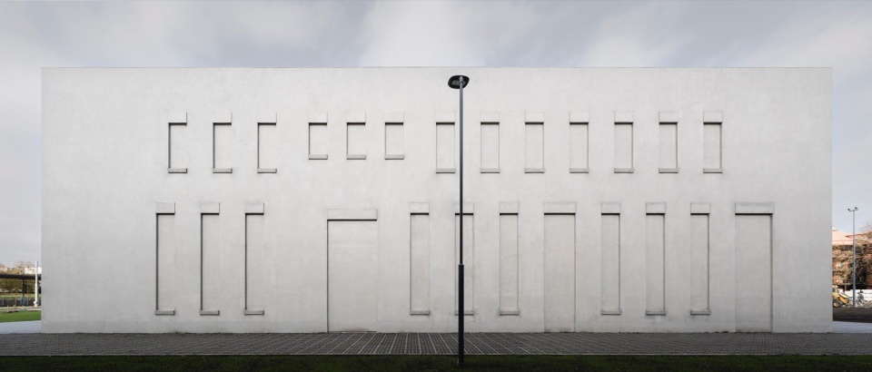 plato contemporary art gallery by kwk promes