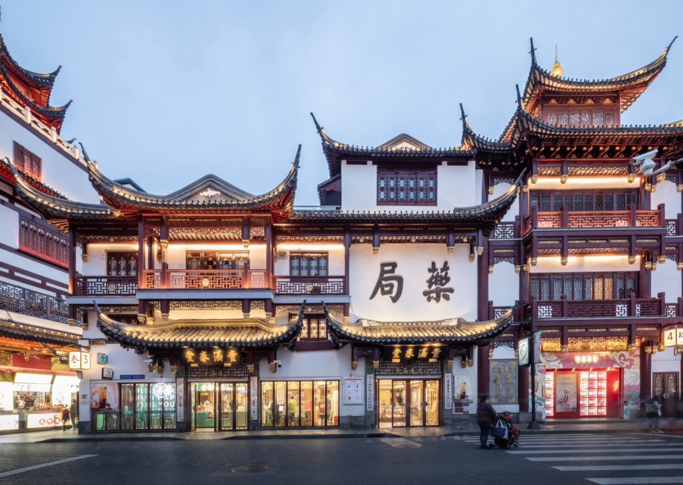 Urban Regeneration of Shanghai Yuyuan Commercial Area