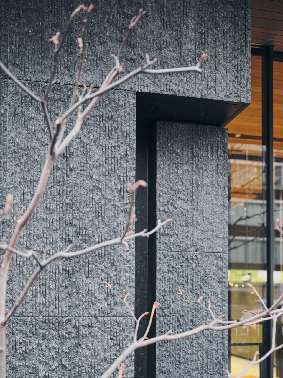 ginsen nishi shimbashi building by nikken sekkei ltd