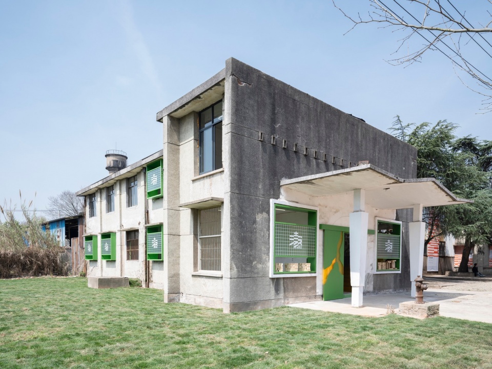 start from hushiguang exhibition south gallery space design by swoop