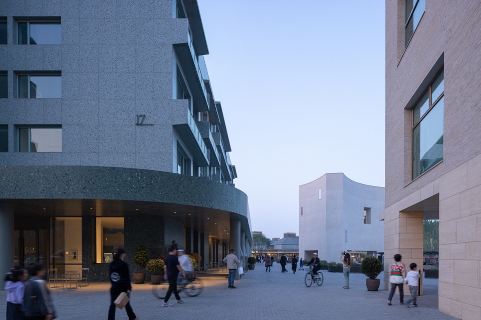youyi bay community mi casa su casa club hotel and juanzong apartment by genarchitects