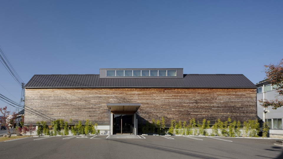 meiken lamwood corp head office by nks2 architects