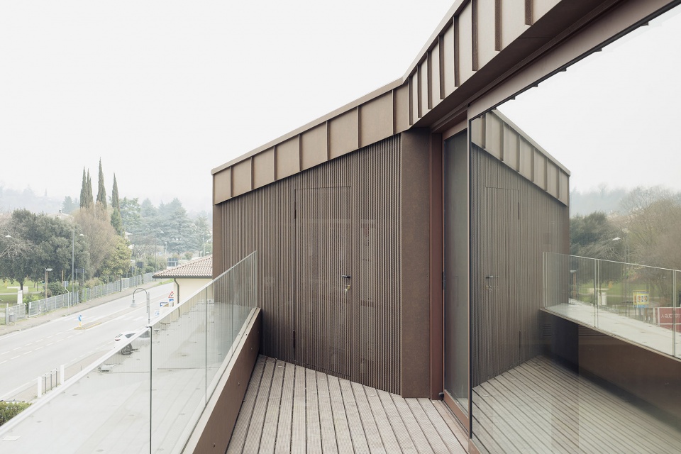 the new cultural center gian paolo negri by didone comacchio architects