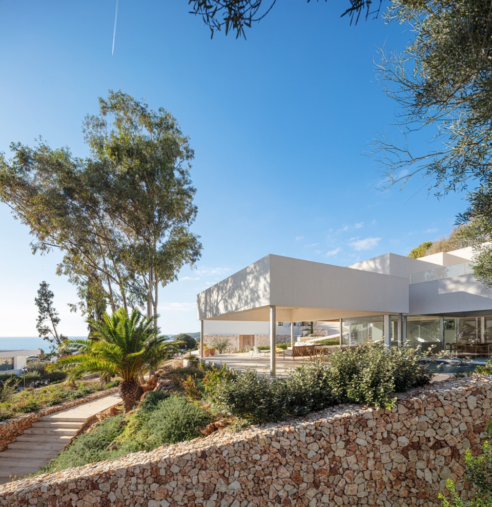 Bundle House by NOMO STUDIO